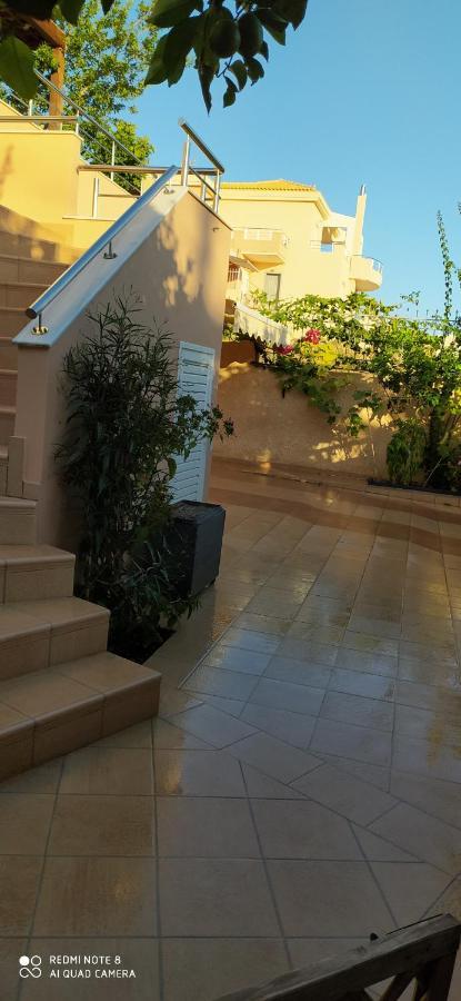 House,1000M From Beach Lagonisi Exterior foto
